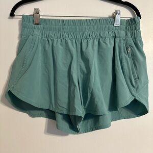 Lululemon Track that Short